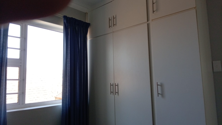 To Let 2 Bedroom Property for Rent in Charlo Eastern Cape